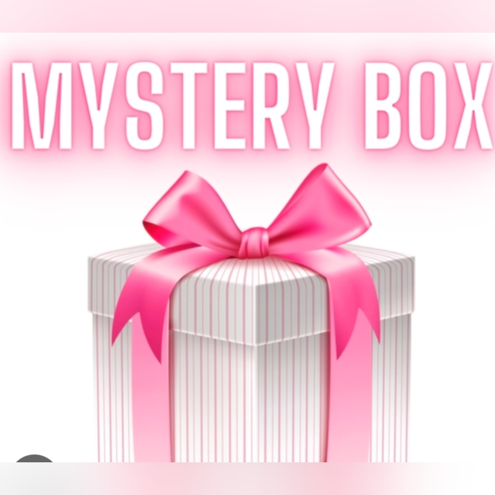 $5 mystery box please tell me size